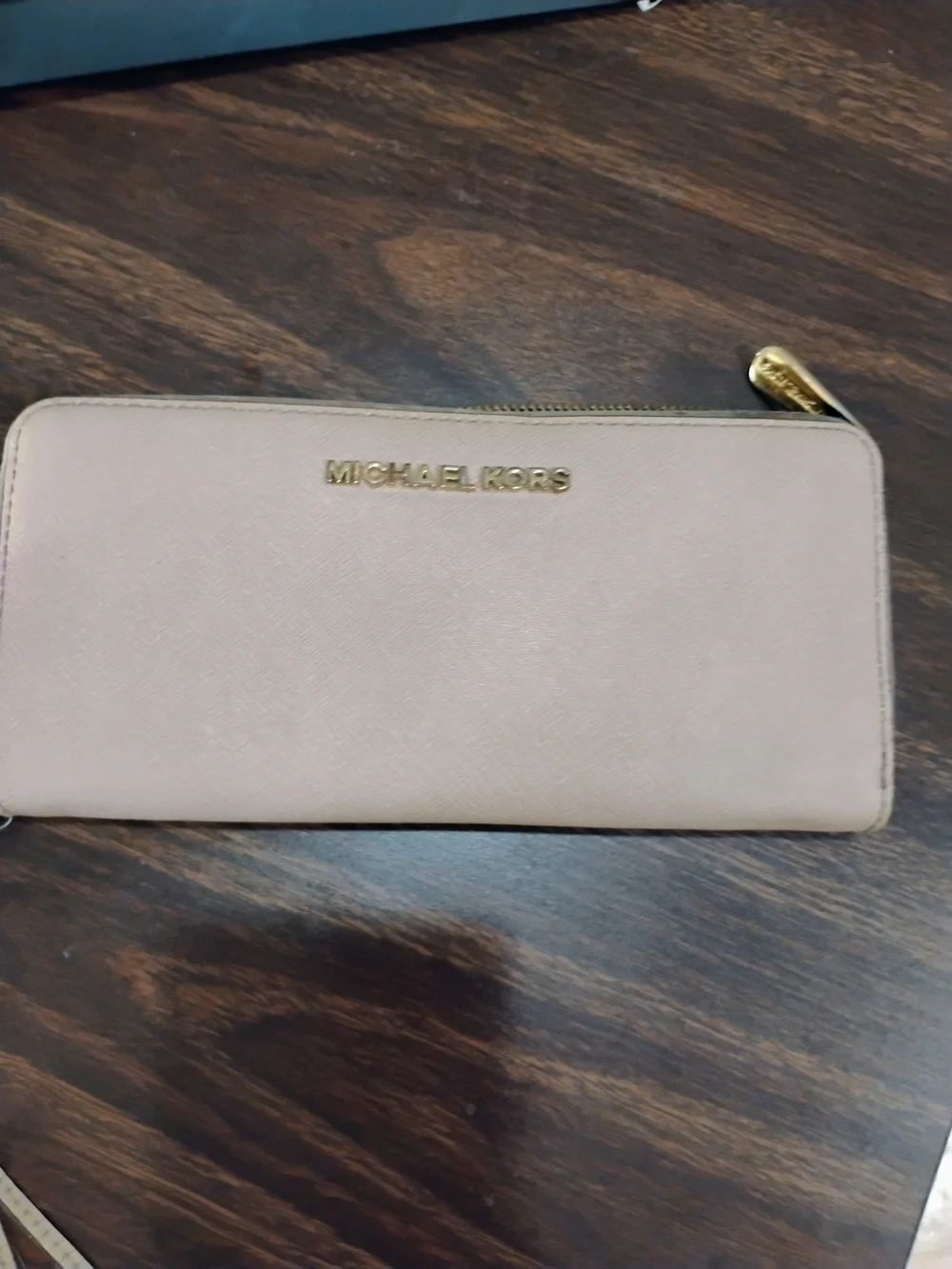 Michael Kors Jet Set Travel Saffiano Leather Continental Wallet